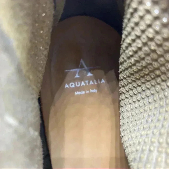 Aquatalia tan suede ankle short bootie side zip, buckle accent size 9.5 - Picture 6 of 9